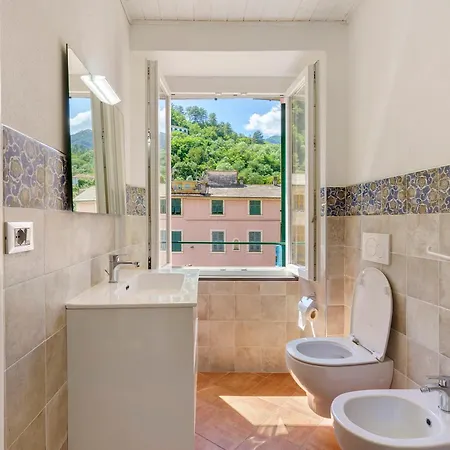 Pensión Elicriso 3*